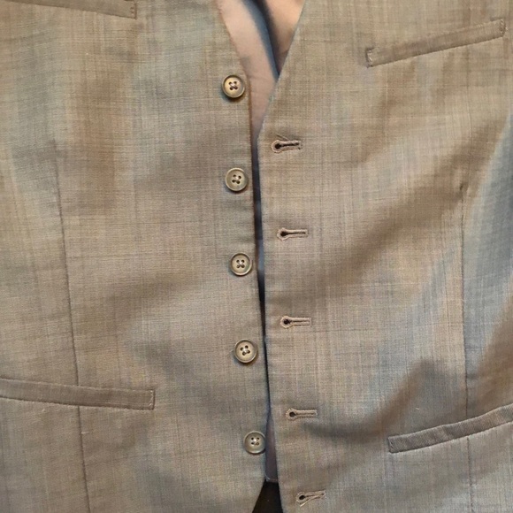 Express Men’s Suit vest. - Picture 2 of 3